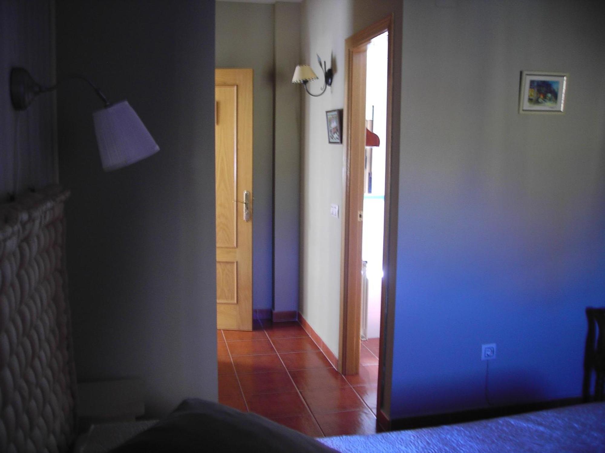 Hotel Rural El Yantar De Gredos Сан-Мартин-дель-Пимпольяр Экстерьер фото