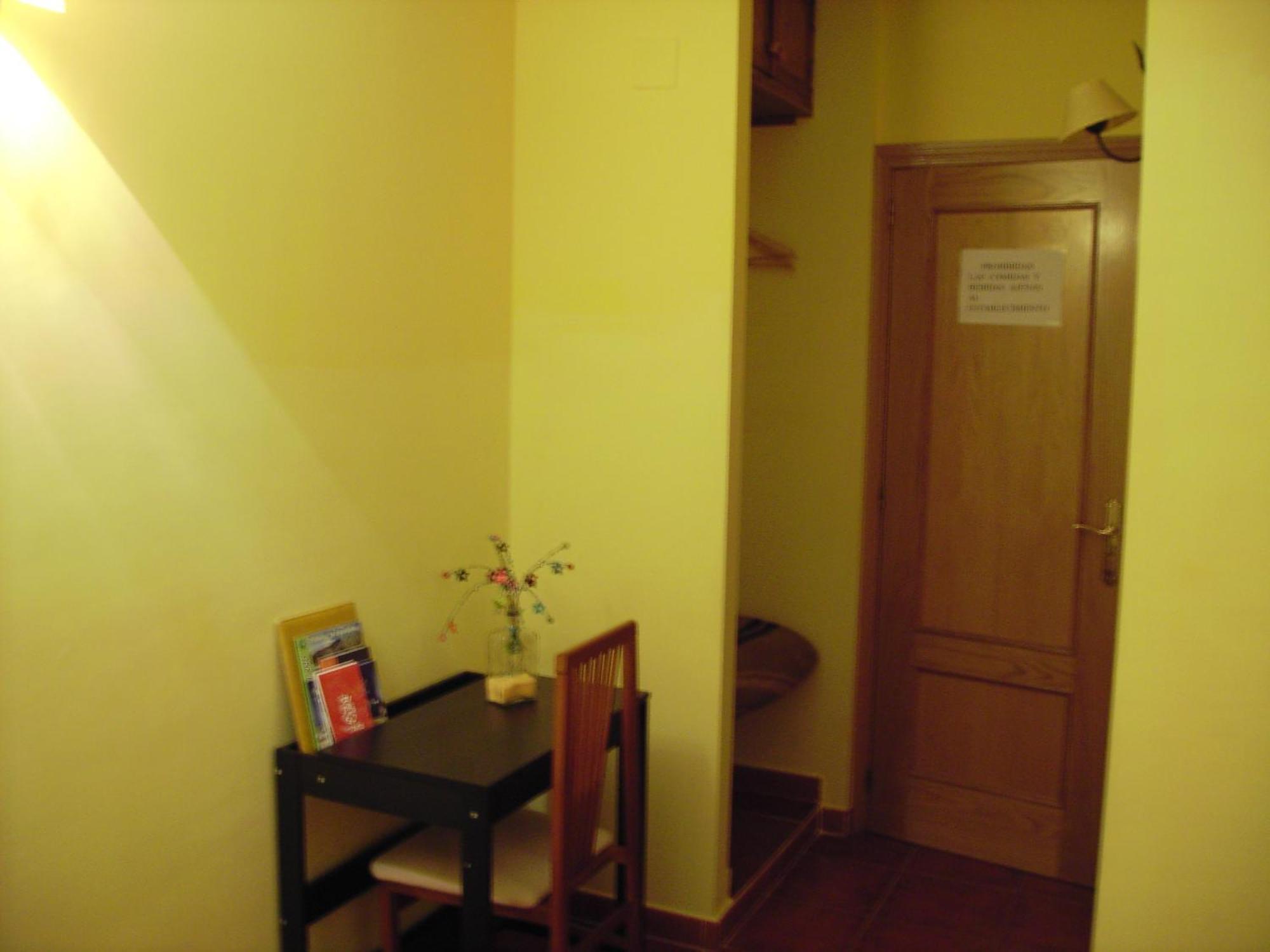 Hotel Rural El Yantar De Gredos Сан-Мартин-дель-Пимпольяр Экстерьер фото