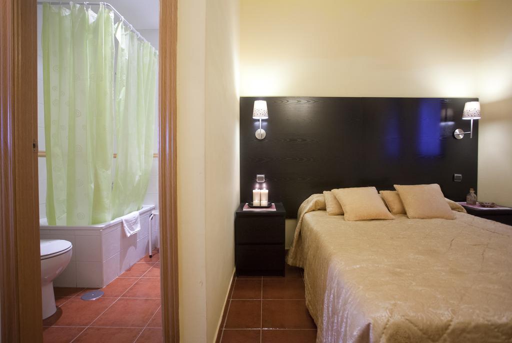 Hotel Rural El Yantar De Gredos Сан-Мартин-дель-Пимпольяр Экстерьер фото