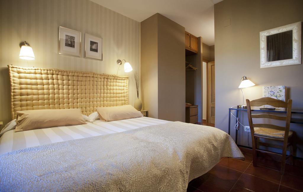 Hotel Rural El Yantar De Gredos Сан-Мартин-дель-Пимпольяр Экстерьер фото
